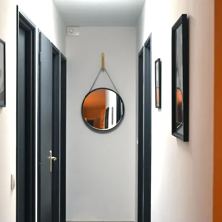 Villa Hyper Calme - Joliment Decoree Avec Vue Degagee - Salle De Jeux - Proche De Toutes Commodites *