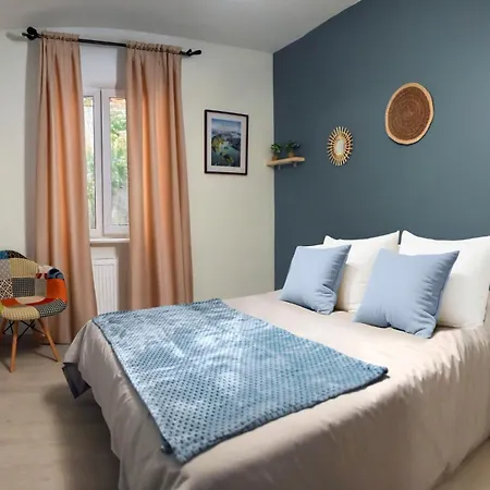 Hyper Calme - Joliment Decoree Avec Vue Degagee - Salle De Jeux - Proche De Toutes Commodites Villa *